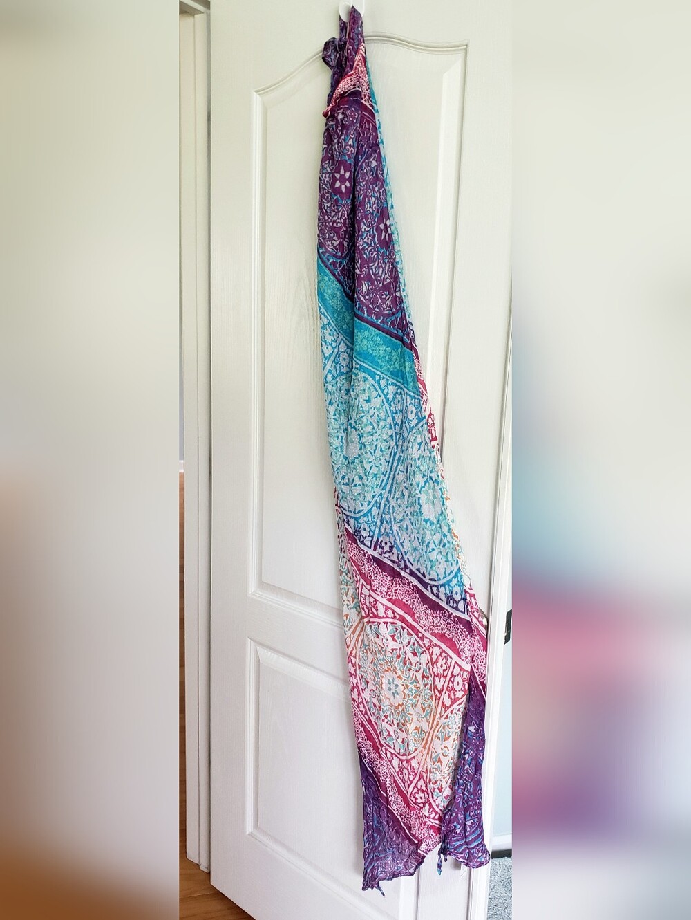 Chico’s Kaleidoscope Medallion Convertible Flip Scarf Oblong Infinity Loop Wrap - Picture 4 of 5